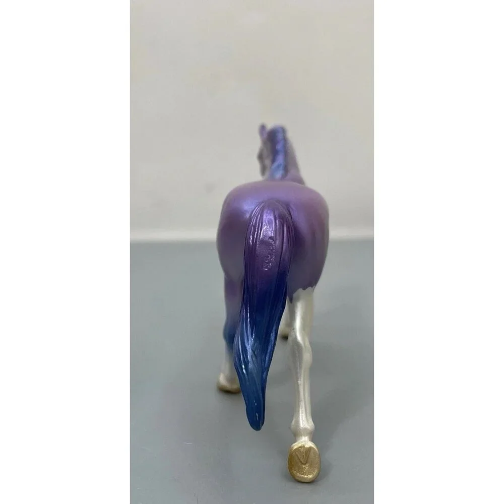 Breyer‎ Stablemates Series 6 Ultra Rare 2024 Chase Mystery Horse Surprise Purple